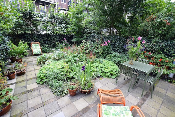 Apartment In City Centre With A Great Garden - Amstelveen