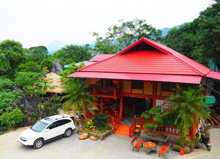 Bungalow Dormitory With 3 Doublebeds At Rockgarden - Hà Giang