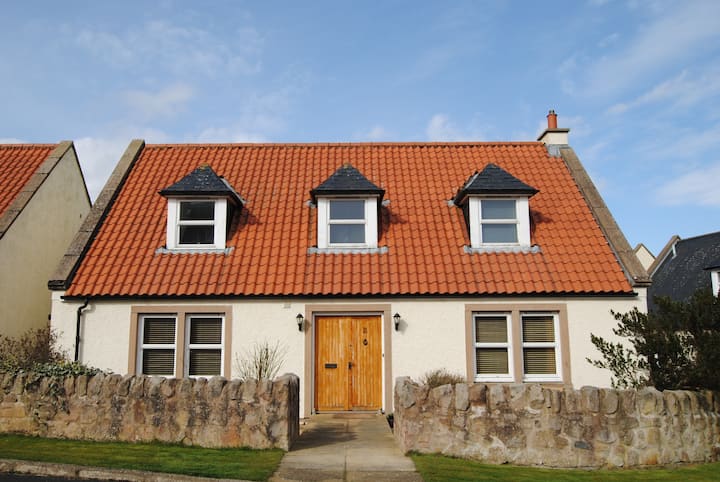 Orchard Cottage-spacious Cottage In Rural Setting - East Neuk