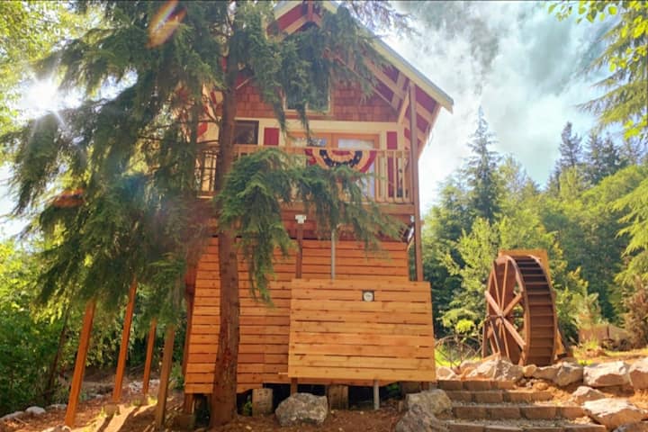 Treehouse Place At Deer Ridge! The Ole' Mill! - Lake Stevens