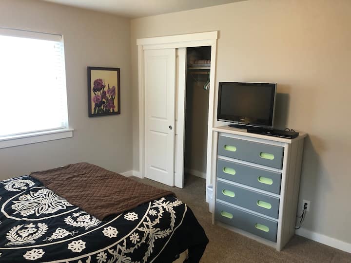 Private Room In West Boise - Boise, ID