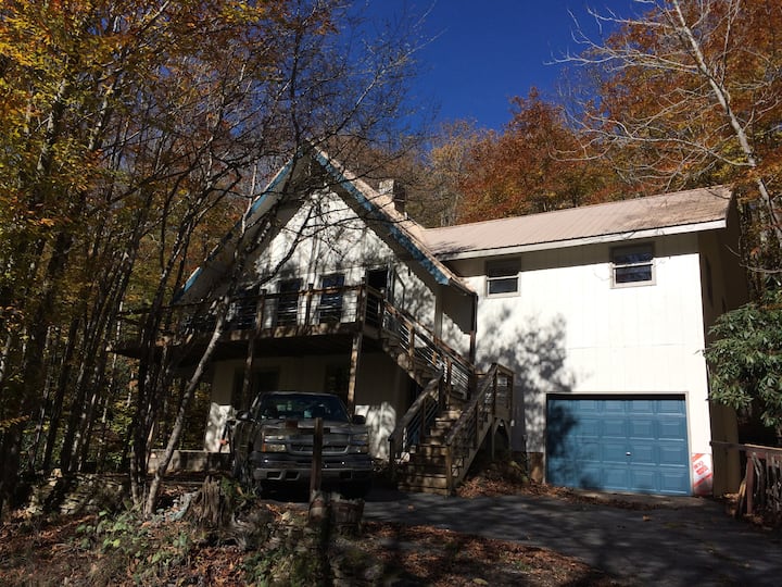 Rustic, Comfortable,  Quiet And Spacious Chalet. - Valle Crucis, NC