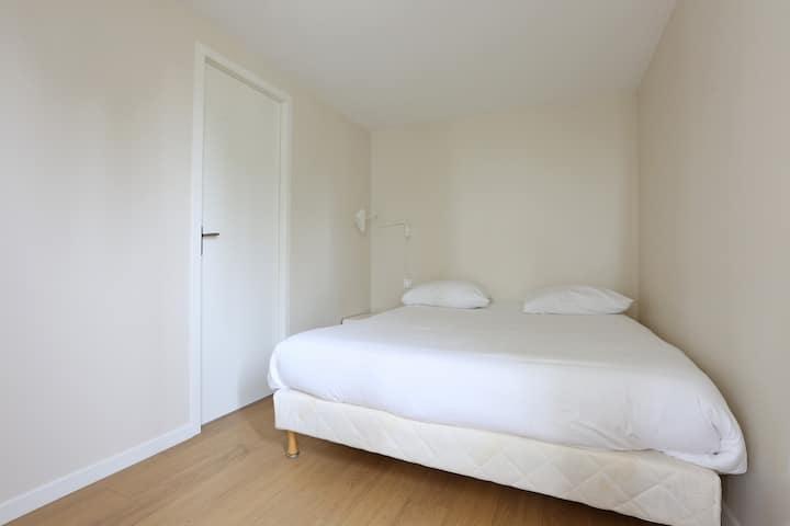 Appartement Moderne, Calme Et Lumineux - ibis Charleville Mezières