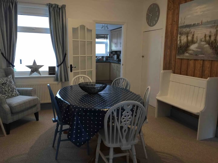 Cosy Sidmouth Cottage 3 Mins From The Seafront - 錫德茅斯