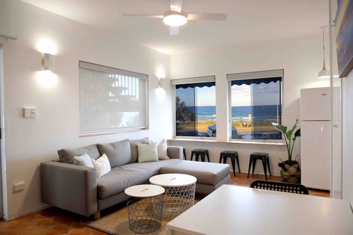 Ocean Front At Alex With Amazing Beach Views - Mooloolaba