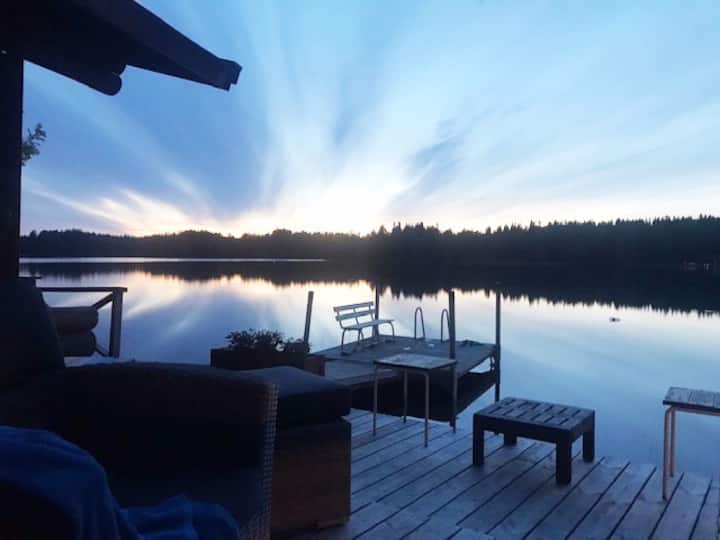 Kaunis Loma-asunto Rannalla/cottage By The Lake - Hämeenlinna