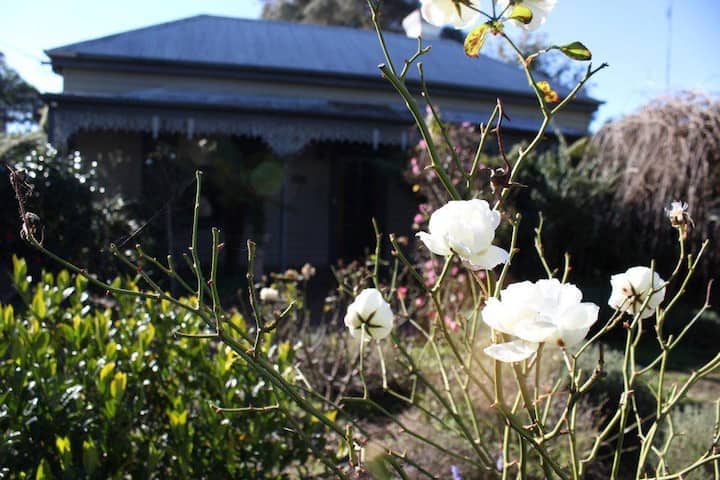 Rose Cottage - Bairnsdale