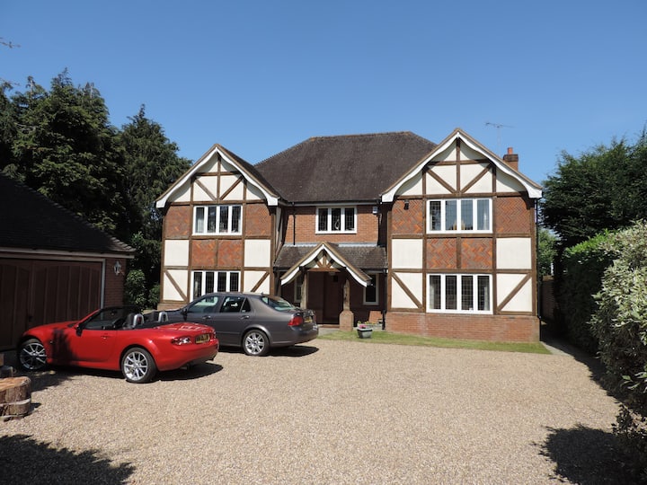 Major Part Of Idyllic Home - High Wycombe