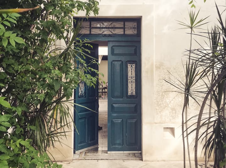 House With The Blue Door - A Colonial Oasis - Mérida