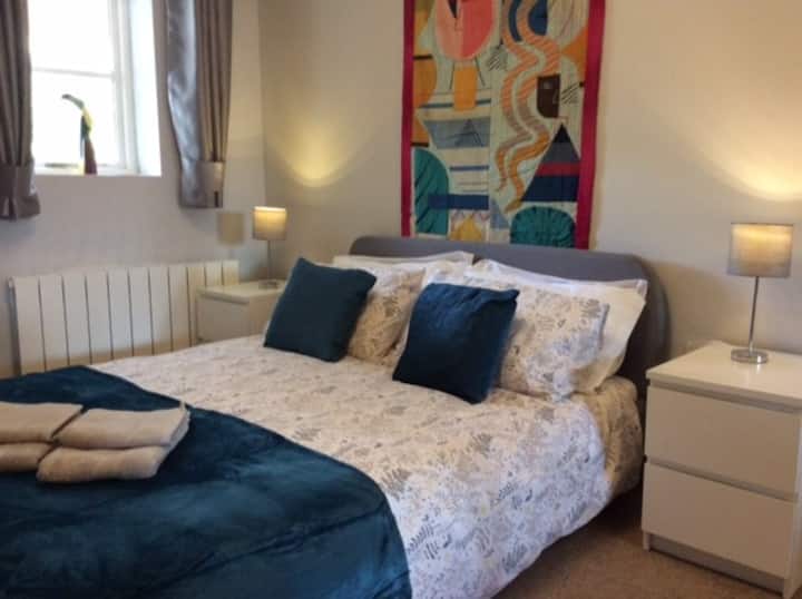 Centrally Located 2-bed Flat Near Stansted Airport - Aéroport de Londres Stansted (STN)
