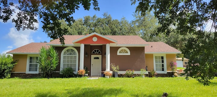 Sugarloaf Mountain Home On 5 Acres - Groveland, FL