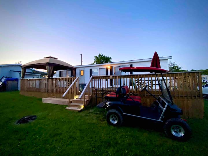 Tom's Trailer At Sherkston Shores - Crystal Beach, ON, Canada