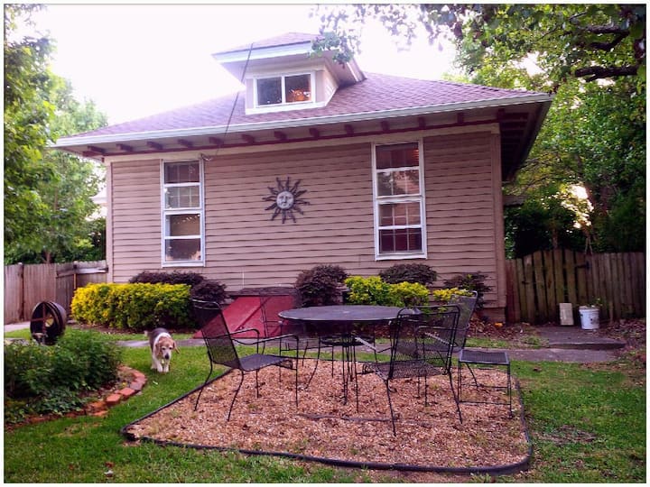 Authentic, Private  Carriage House Intown Macon - Macon