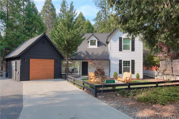 Cozy Private Home Near Bass Lake W/ Outdoor Space - Bass Lake, CA
