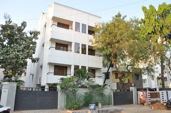 Phoenix Serviced Apartment -14th Main Rd,annanagar - Chennai