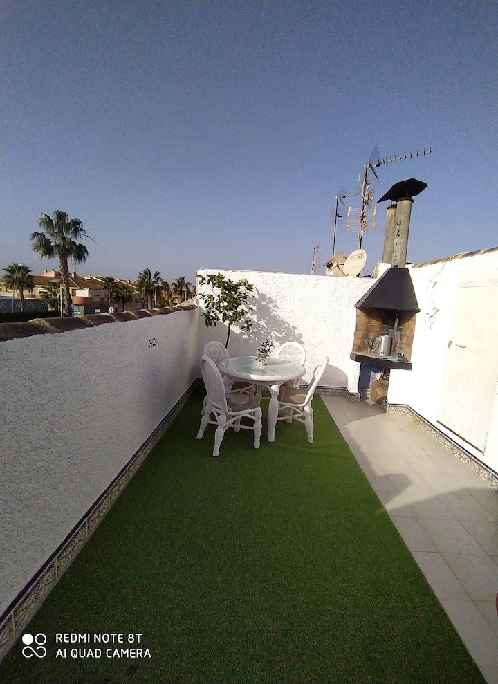 Cozy Apartment With A Roof Terrace - Los Alcázares