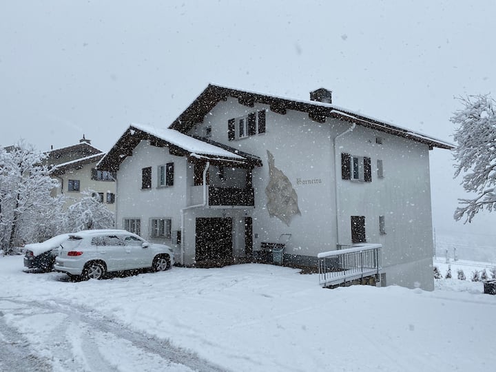Chesa Garneira - Mountain View, Center Of Klosters - Klosters-Serneus