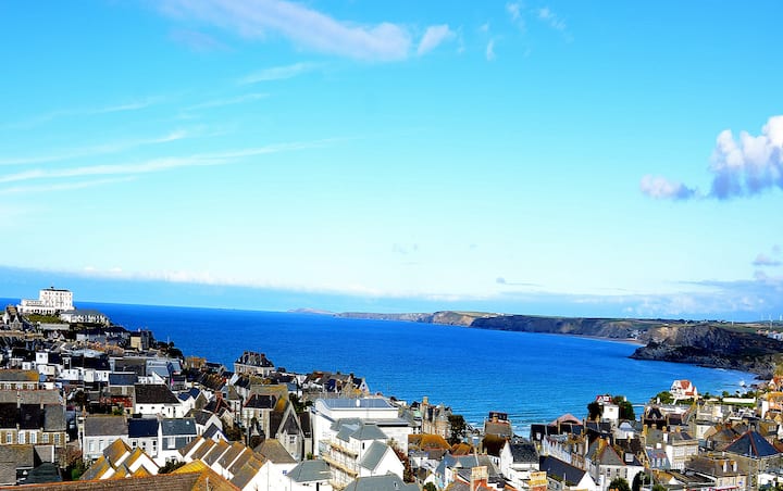 The Nest - Superb Period Town House With Sea Views - Newquay