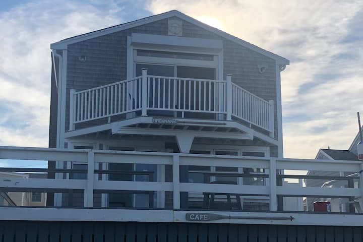 Rexhame Beach Ocean Front Home, Sleeps 10 - Marshfield, MA