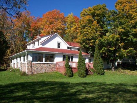 Meadow Springs Lodge - Bobcaygeon