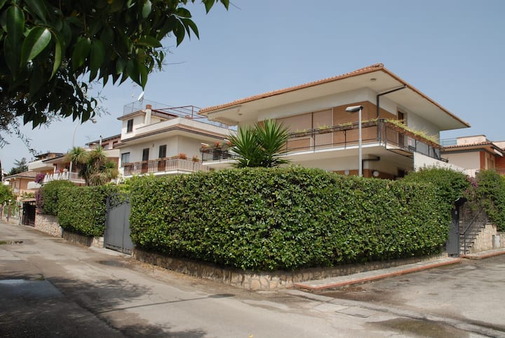 Apartment 5p Ec In The House Fiorita With Outside Seating 10min Walk To The Sea - Formia