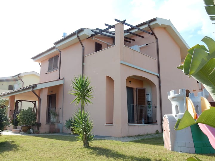 Casa Hattinia - Girasole
