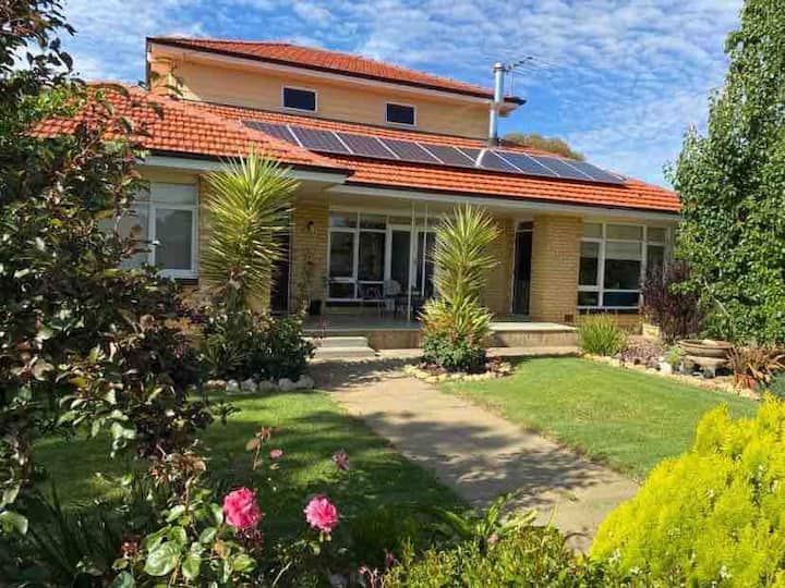 Spacious Home In The Heart Of The Barossa! - The Barossa Council
