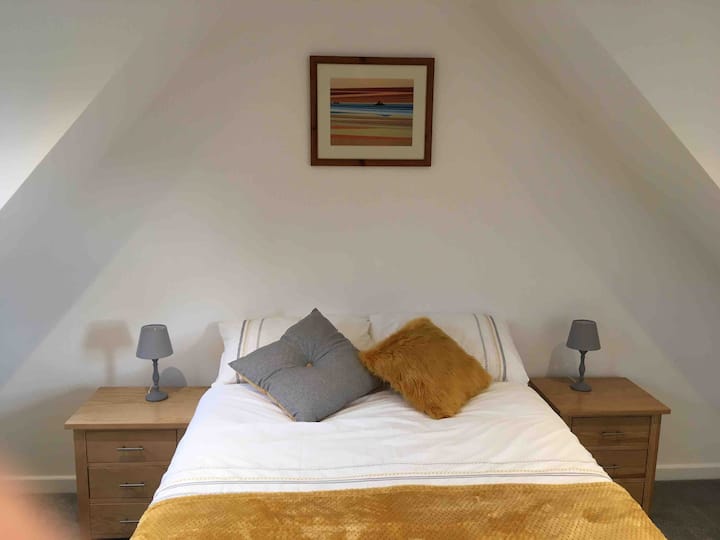 Double Room En-suite, Modern Granite Property. - Jersey