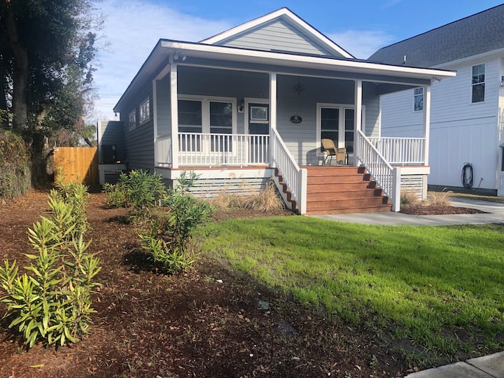 Almost New Cottage In Quaint Historic Downtown Morehead City. Built In 2020. - Atlantic Beach, NC