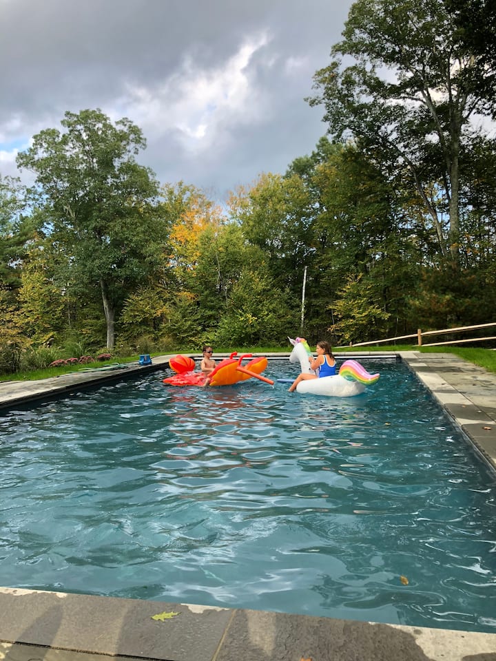 Connecticut Country Escape - Heated Pool & Hot Tub - Litchfield, CT