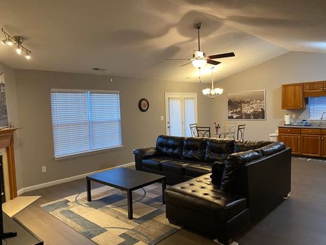 Find cheap vacation rentals in Fishers, IN cozycozy