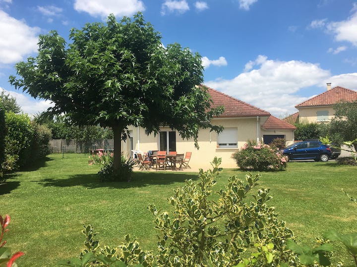 Pau House Of 135 M2 With Swimming Pool And Garden Near The Pyrenees - Pau, Francia