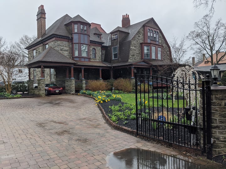 6 Master Suites Historic Mansion. Lovely Huge Yard - Morton - Philadelphia