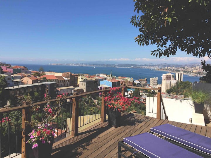 Heritage Value House With Incredible Bay Views. - Valparaíso, Chile