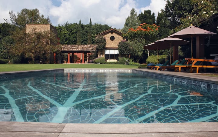Luxurious 17 P. Villa With  Pool & Staff - Malinalco