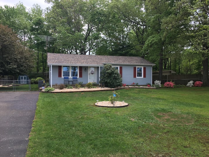 Entire Home In Quiet Country Setting, Dover, De - 多佛