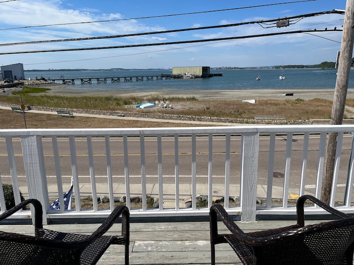 Relaxing Beachfront Cottage, 20min Ferry To Boston - Hull, MA