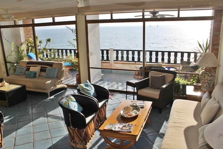 Ocean Front Apartment Romantic Zone - Puerto Vallarta