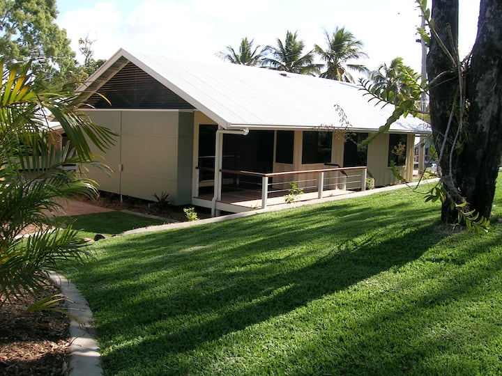 Mango Beach House, Eimeo - Mackay