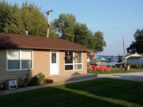 Top Airbnbs & Vacation rentals in Ligonier, IN cozycozy