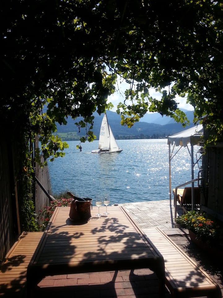 Holiday Home With Private, Exclusive Lake Garden - Wolfgangsee