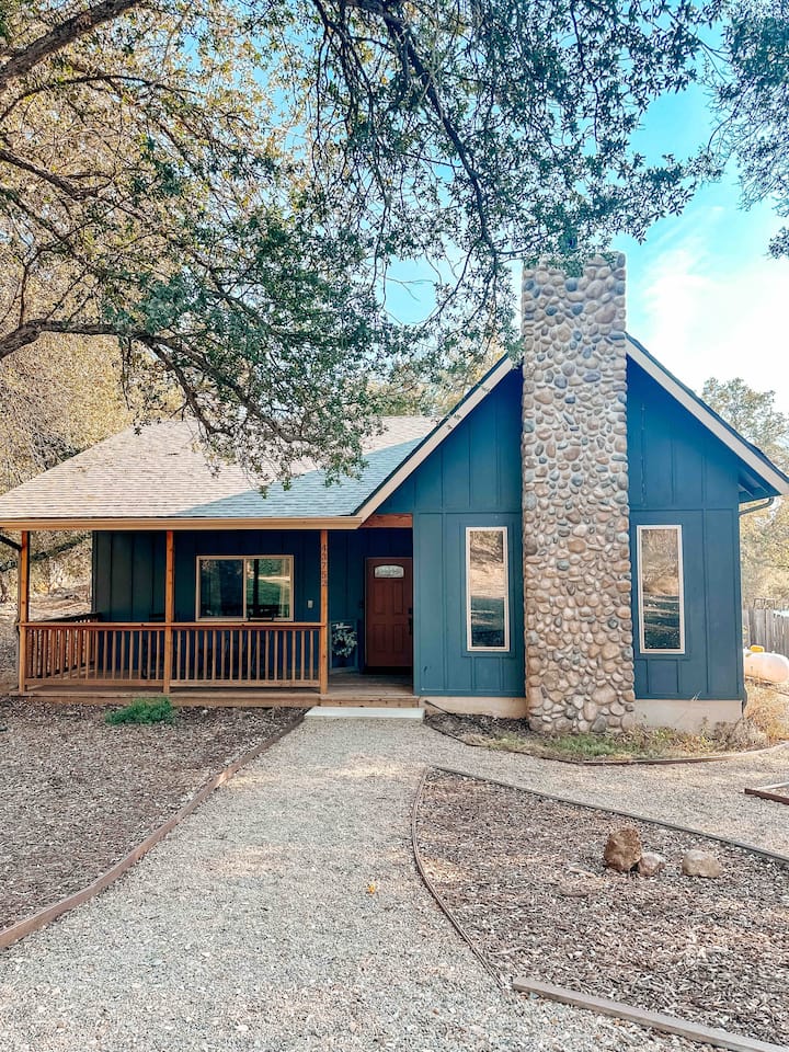 Cabin With Pool 5 Mins To Sequoias - Three Rivers, CA