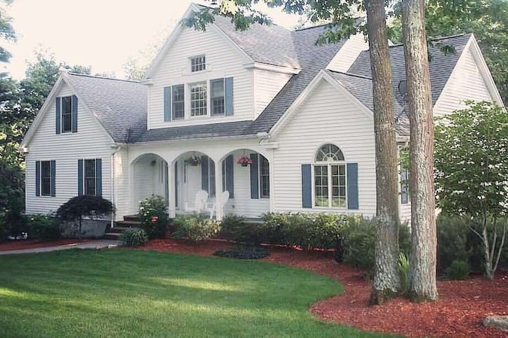 Beautiful Home Away From Home In Windham, Nh - Castaway Island, Salem