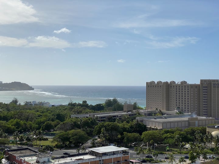 Ocean/city View, 2 Free Parking - Guam