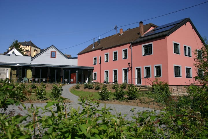 Landhaus Waldeifel***** Voor 18-22 Personen - Malberg