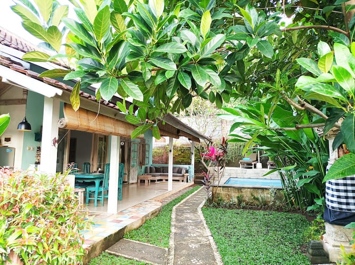 Authentic Indonesian Style Villa With Pool@lovina - Bali
