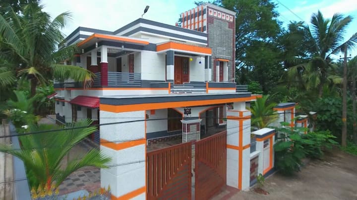 898 House For 2 Guest - Attingal