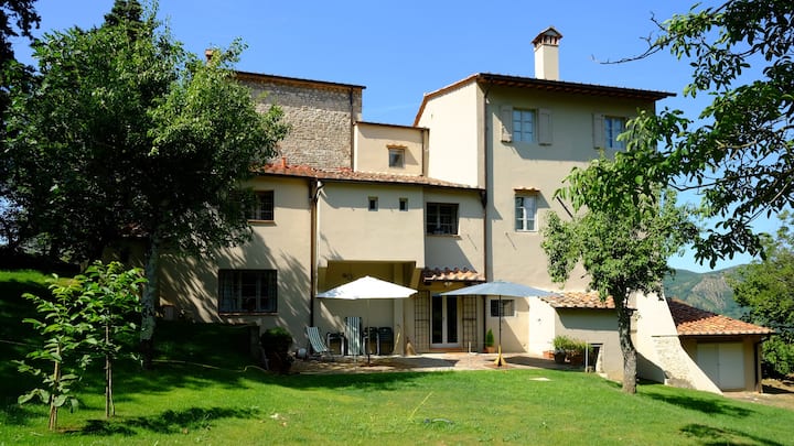 Casa Del Picchio: Casolare Con Giardino Privato - Prato
