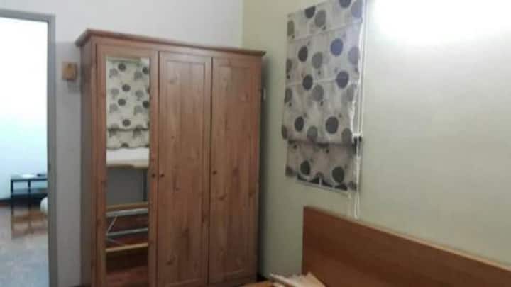Medium Room For Rent In Taman Eng Ann Klang Rm400 - Port Klang