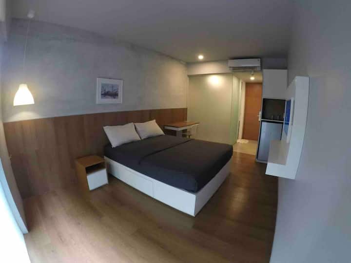 2510 Urbanliving Standard-room - Jakarta